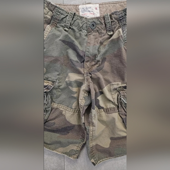 American eagle outfitters cargo shorts size 26 men camo - Picture 4 of 4
